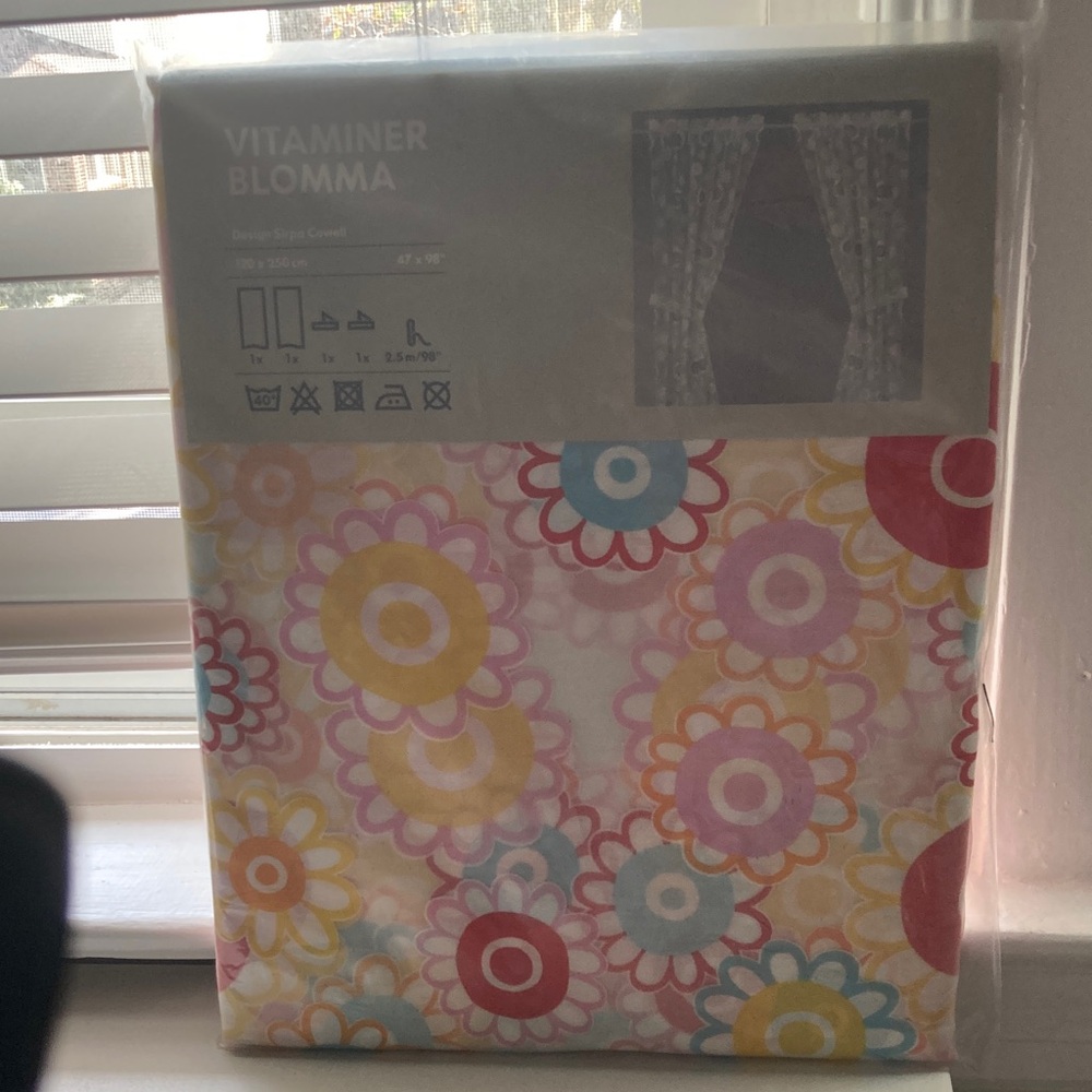 IKEA VITAMINER BLOMMA Colorful Floral Curtains
